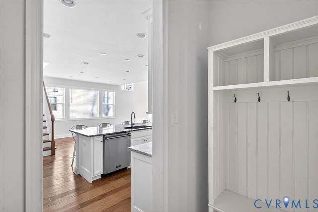 5025 Rivermere Ln, Glen Allen, VA 23059