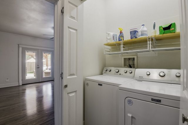 406 Commerce Street, Maypearl, TX 76064