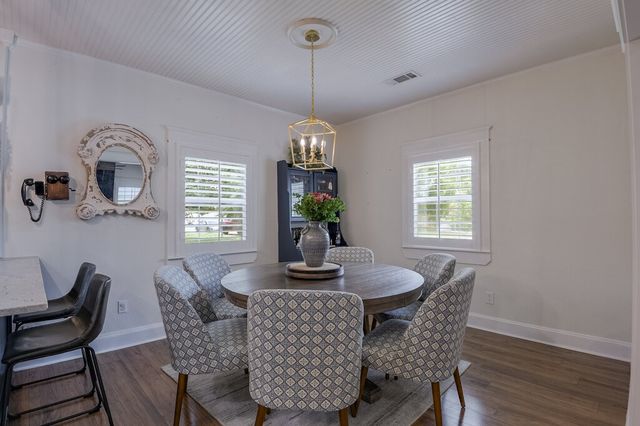 406 Commerce Street, Maypearl, TX 76064
