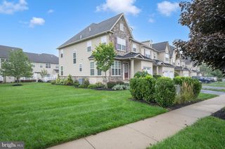 3247 WHISPER LN #110, Furlong, PA 18925