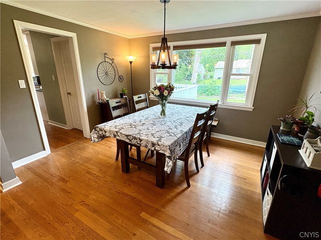 172 Winston Way, Dewitt, NY 13214