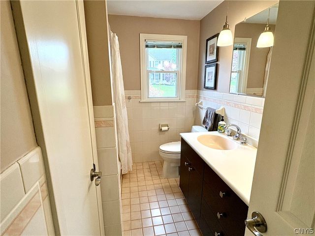 172 Winston Way, Dewitt, NY 13214
