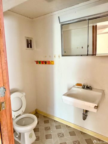 1423 31st Avenue, San Francisco, CA 94122