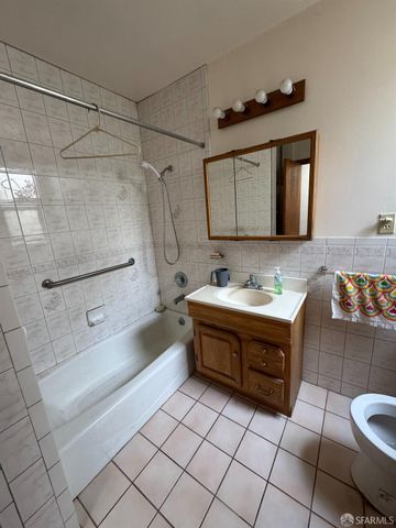 1423 31st Avenue, San Francisco, CA 94122
