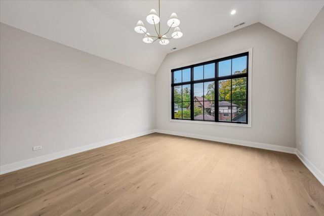 2422 Grant Street, Evanston, IL 60201