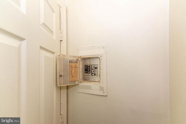 2601 GARRISON BLVD, Baltimore, MD 21216