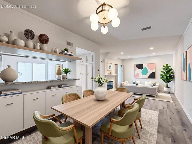 5423 Spanish Oak Lane C, Oak Park, CA 91377