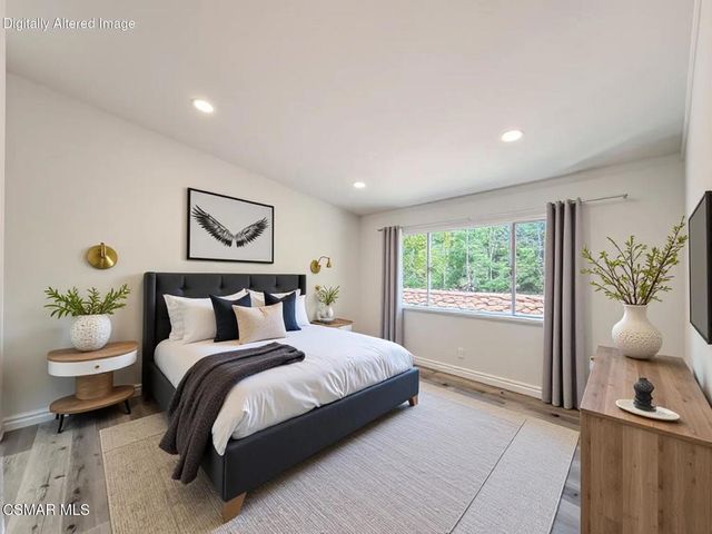 5423 Spanish Oak Lane C, Oak Park, CA 91377