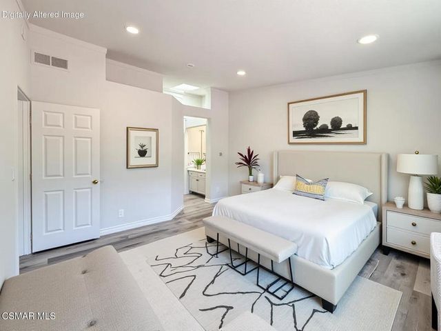 5423 Spanish Oak Lane C, Oak Park, CA 91377