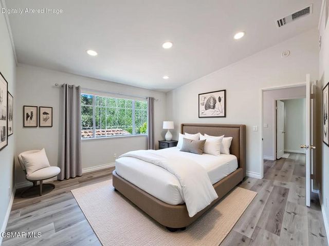 5423 Spanish Oak Lane C, Oak Park, CA 91377
