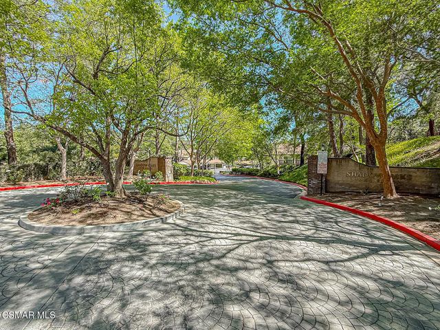 5423 Spanish Oak Lane C, Oak Park, CA 91377