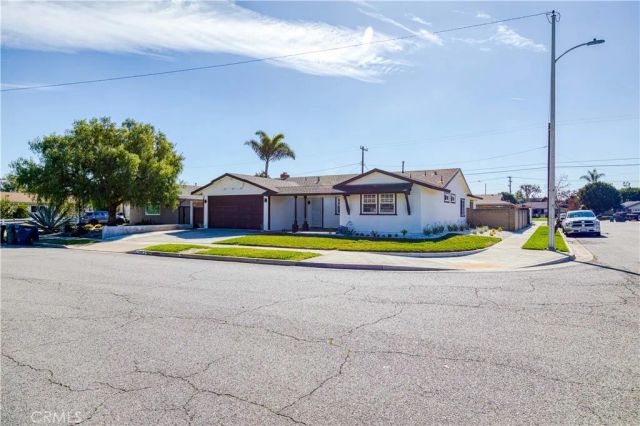 9050 Cardinal, Fountain Valley, CA 92708