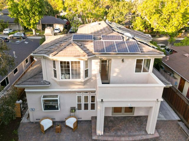 3286 South ct, Palo Alto, CA 94306