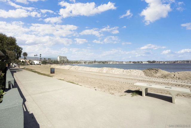 831 Tangiers, San Diego, CA 92109