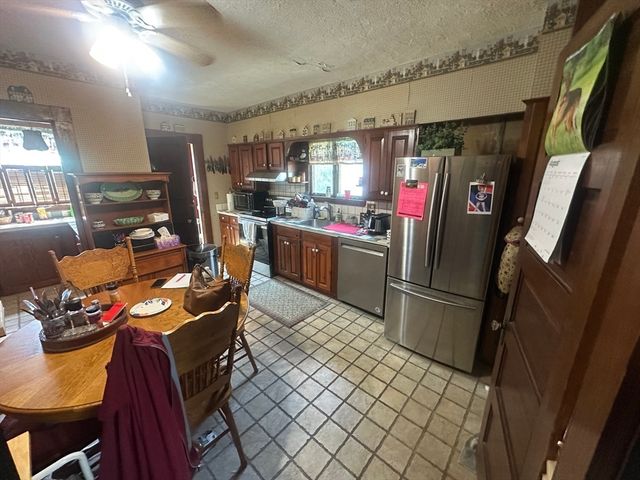 400 Jefferson, Salem, MA 01970