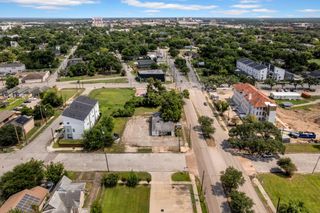 2905 Elgin Street, Houston, TX 77004