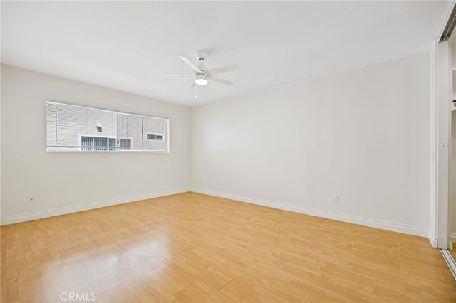 5055 Coldwater Canyon Avenue 105, Sherman Oaks, CA 91423