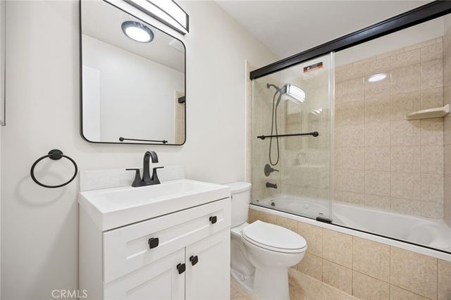 5055 Coldwater Canyon Avenue 105, Sherman Oaks, CA 91423