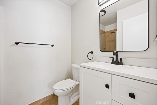 5055 Coldwater Canyon Avenue 105, Sherman Oaks, CA 91423