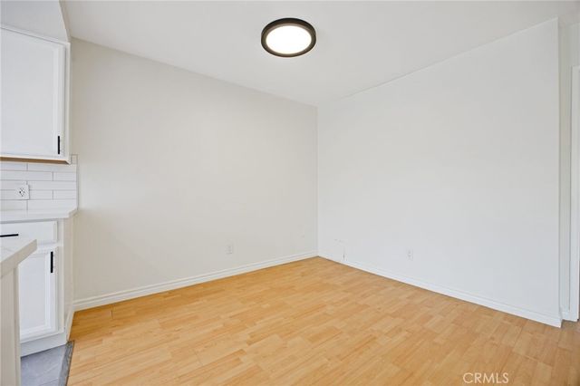 5055 Coldwater Canyon Avenue 105, Sherman Oaks, CA 91423