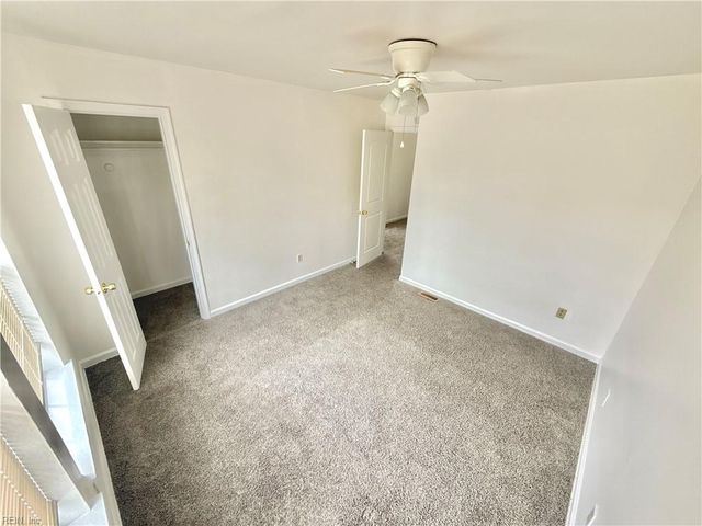 3409 Shell RD, Hampton, VA 23661