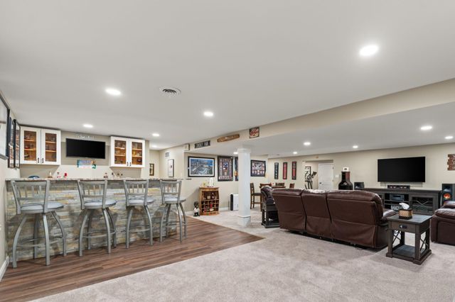 10813 Walnut Drive, St. John, IN 46373