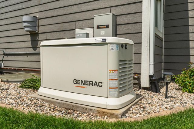 10813 Walnut Drive, St. John, IN 46373