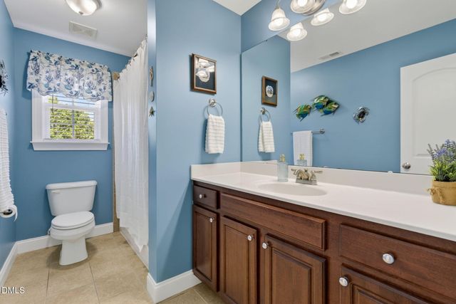 109 Grahamridge Lane, Fuquay Varina, NC 27526