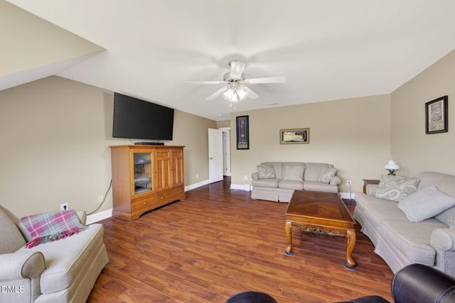 109 Grahamridge Lane, Fuquay Varina, NC 27526