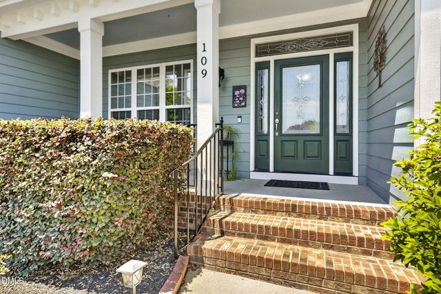 109 Grahamridge Lane, Fuquay Varina, NC 27526