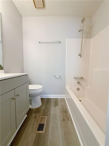 1449 Springleaf SE Circle, Smyrna, GA 30080