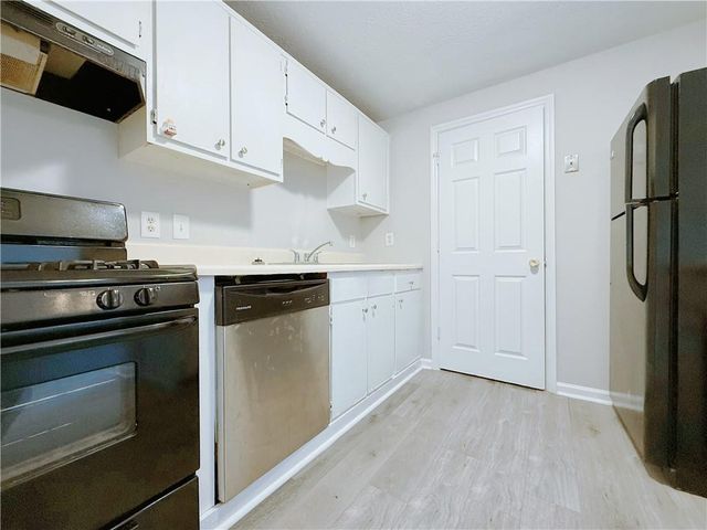 1449 Springleaf SE Circle, Smyrna, GA 30080