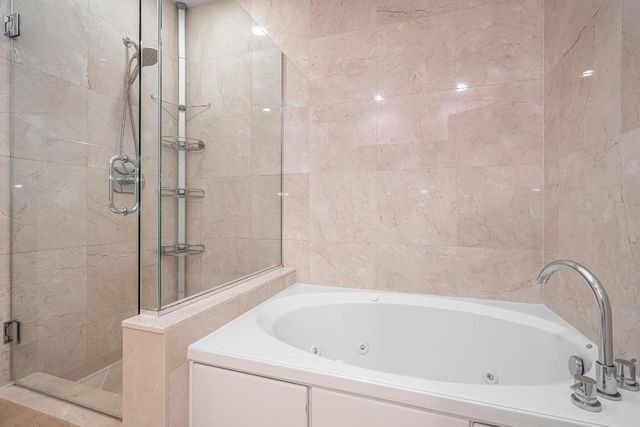 550 Okeechobee Boulevard Lph-06, West Palm Beach, FL 33401