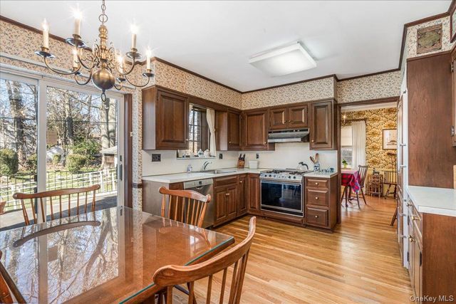 217-53 Kingsbury Avenue, Oakland Gardens, NY 11364