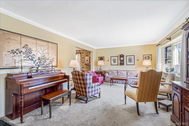 217-53 Kingsbury Avenue, Oakland Gardens, NY 11364