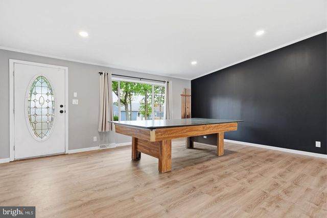 1137 SECOND AVE, Croydon, PA 19021