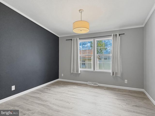 1137 SECOND AVE, Croydon, PA 19021