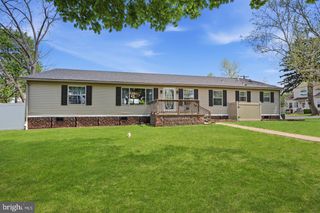 1137 SECOND AVE, Croydon, PA 19021