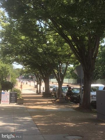 2311 CALVERT ST NW #M, Washington, DC 20008