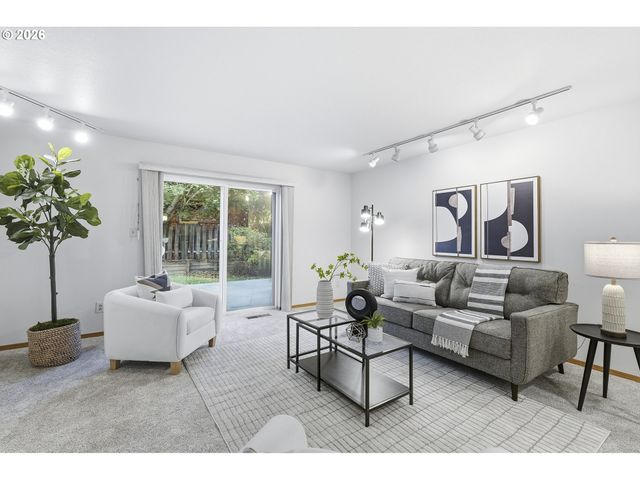 9500 Sw WASHINGTON Dr, Portland, OR 97223