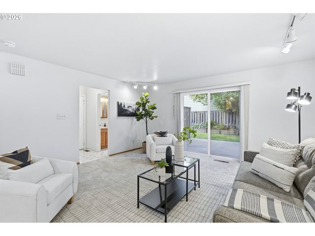9500 Sw WASHINGTON Dr, Portland, OR 97223