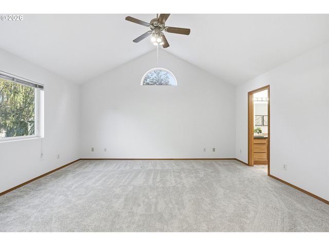 9500 Sw WASHINGTON Dr, Portland, OR 97223