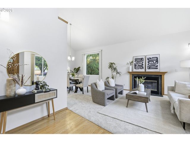 9500 Sw WASHINGTON Dr, Portland, OR 97223