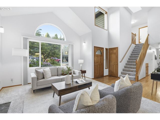 9500 Sw WASHINGTON Dr, Portland, OR 97223