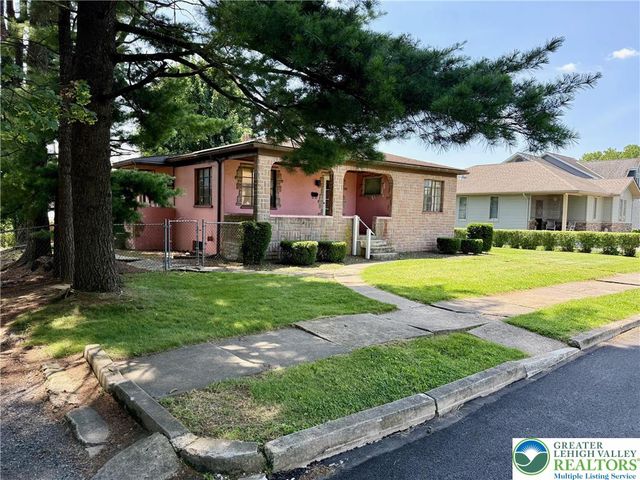 1818 West Jane Street, South Whitehall Twp, PA 18104