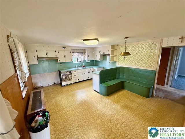 1818 West Jane Street, South Whitehall Twp, PA 18104