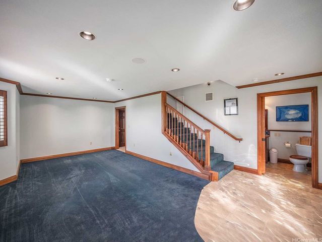 59-11 Kamehameha Highway B, Haleiwa, HI 96712