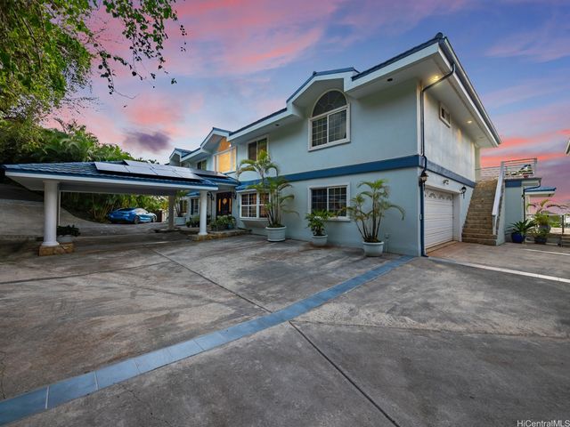 59-11 Kamehameha Highway B, Haleiwa, HI 96712