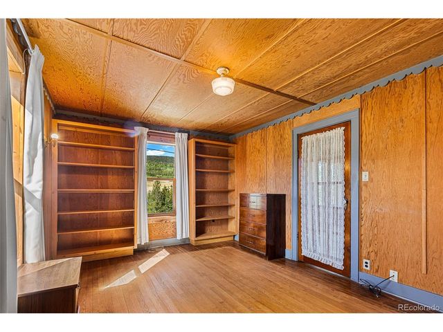 135 S Main St, Alma, CO 80420