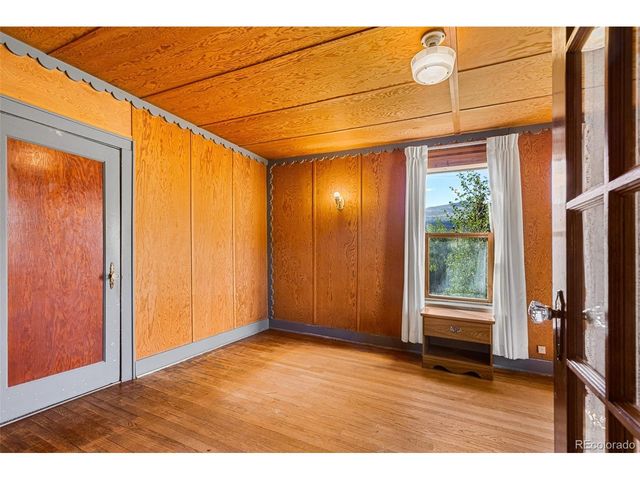 135 S Main St, Alma, CO 80420